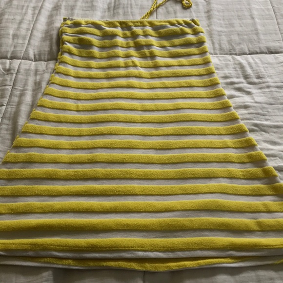 Swim suit cover up - Picture 3 of 4